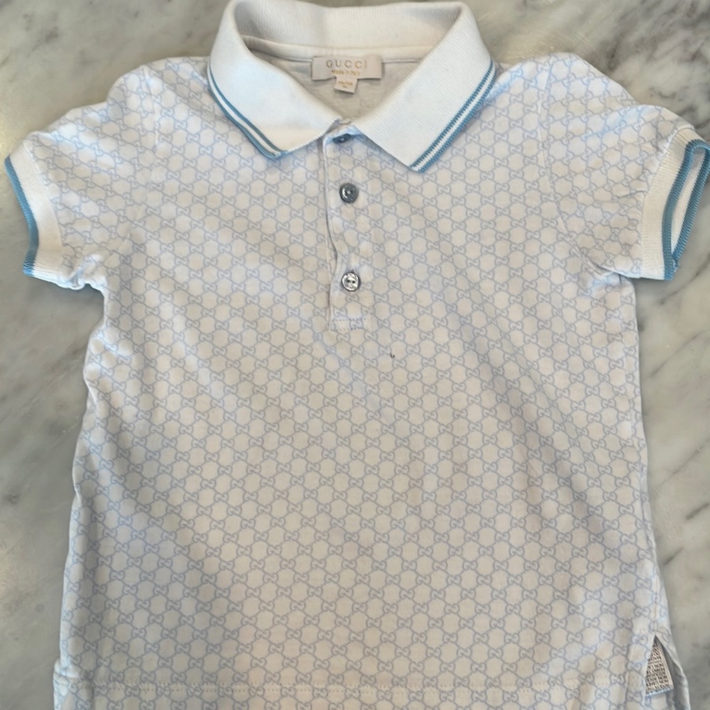 White Gucci collar shirt size 18/24m